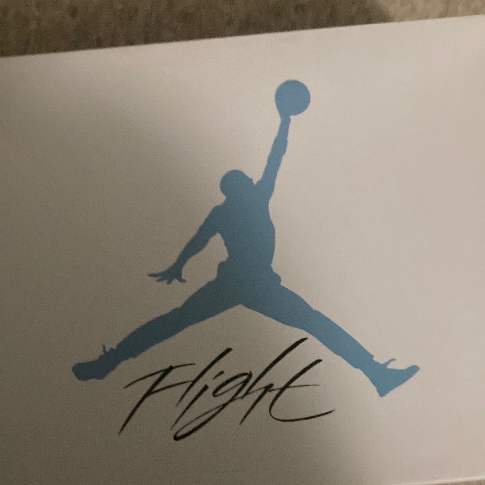 Air Jordan 4 retro University blue/black size 7.